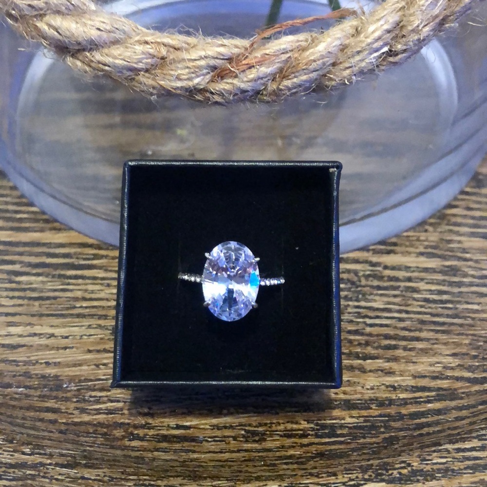 Large Oval White Sapphire Ring - Picture 2 of 6